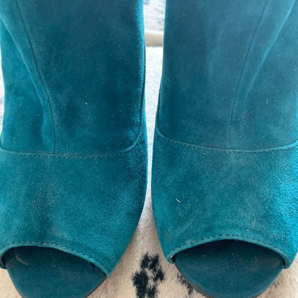 Marc Fisher teal open toe booties size 8.5 - Picture 2 of 12